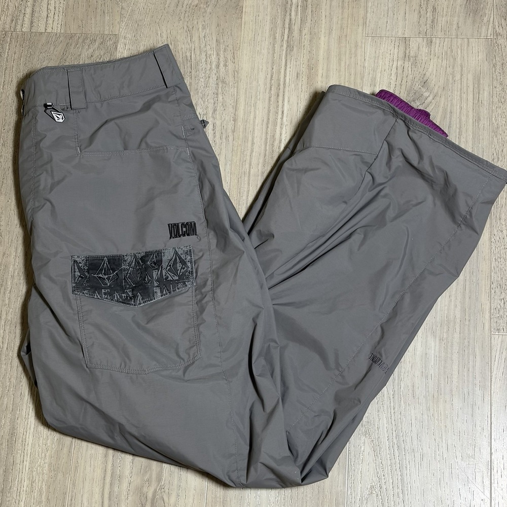 Volcom Women's Nimbus 8,000 MM Snowboard Ski Snow Pants Size Large Grey Flare